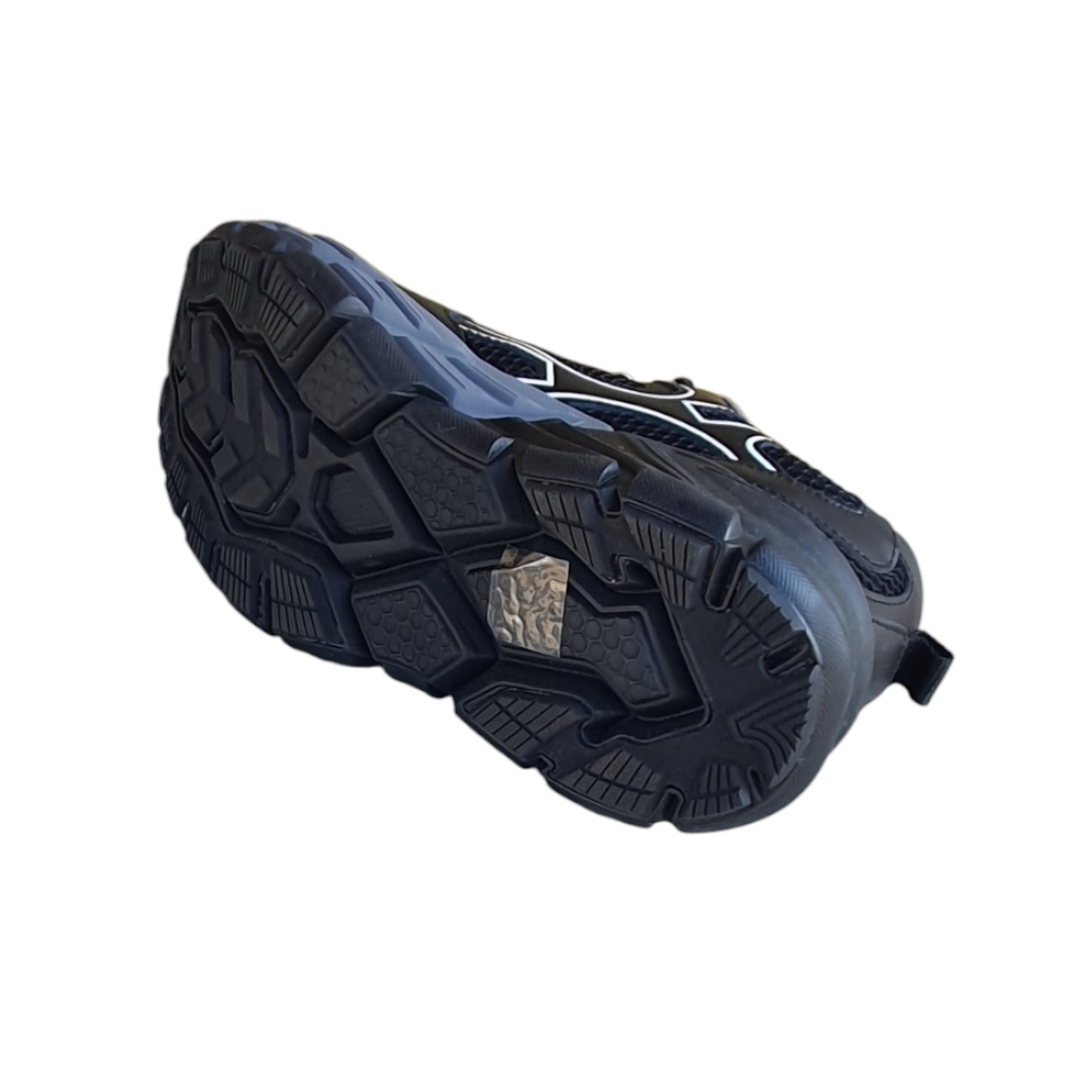 ID213706 Comb kapoor